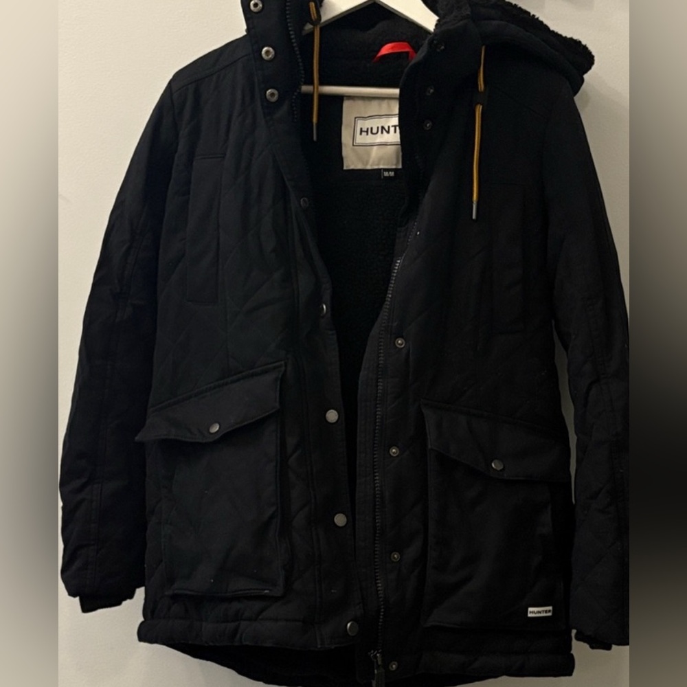 Women  Hunter Black Quilted Sherpa lined coat